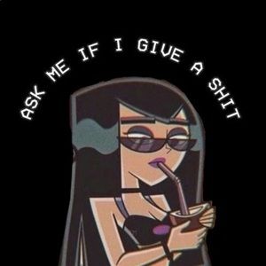 Meet your Posher, Chloe